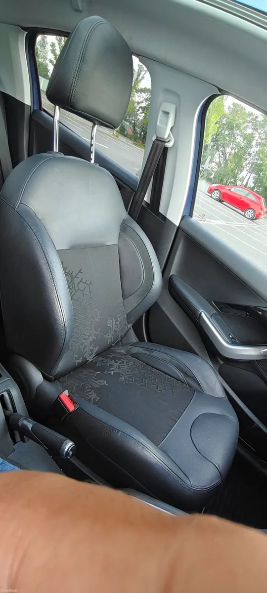 Peugeot 208 2013 - Image 3