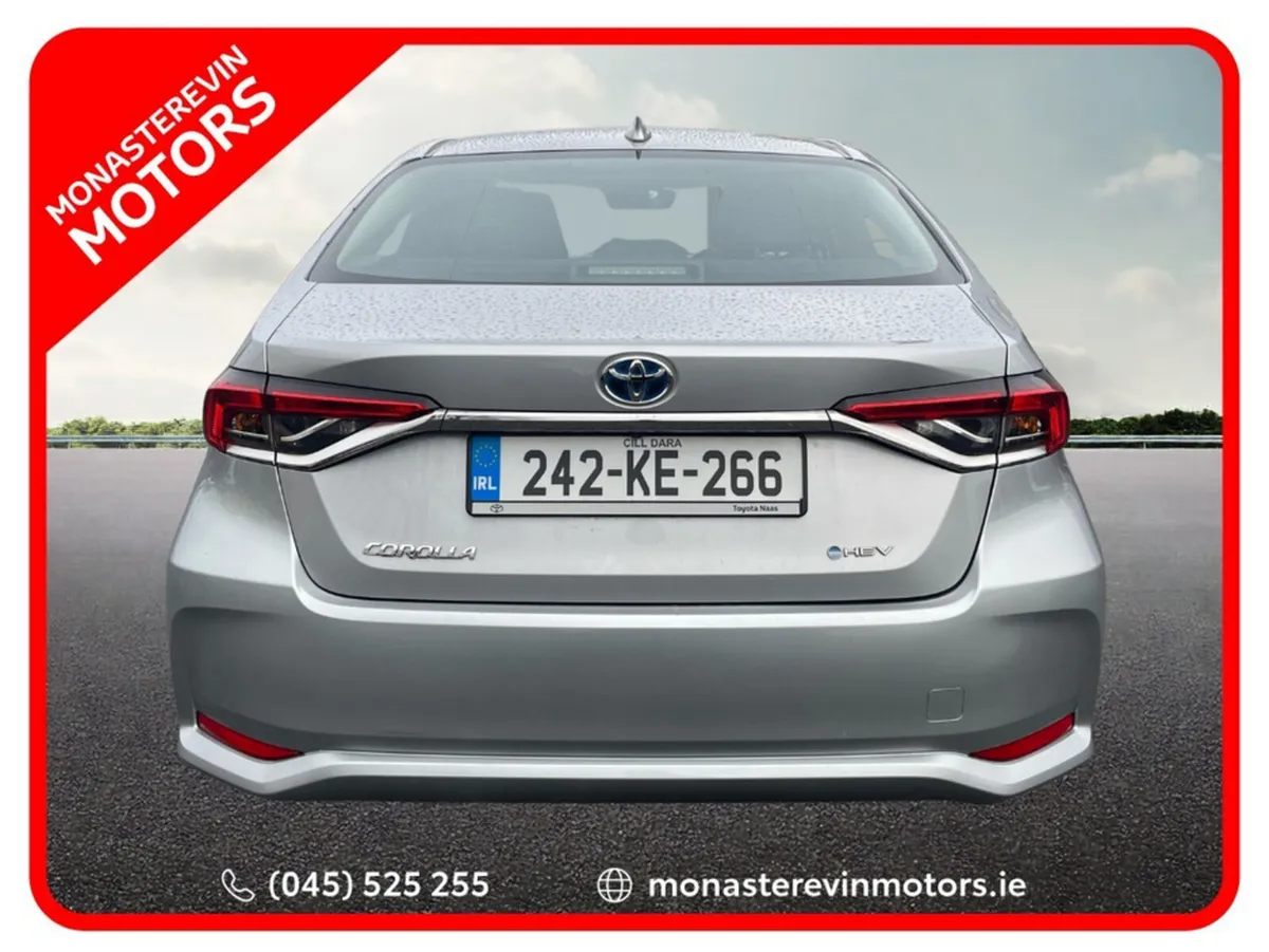 Toyota Corolla SALOON LUNA 4DR AUTO - Image 4