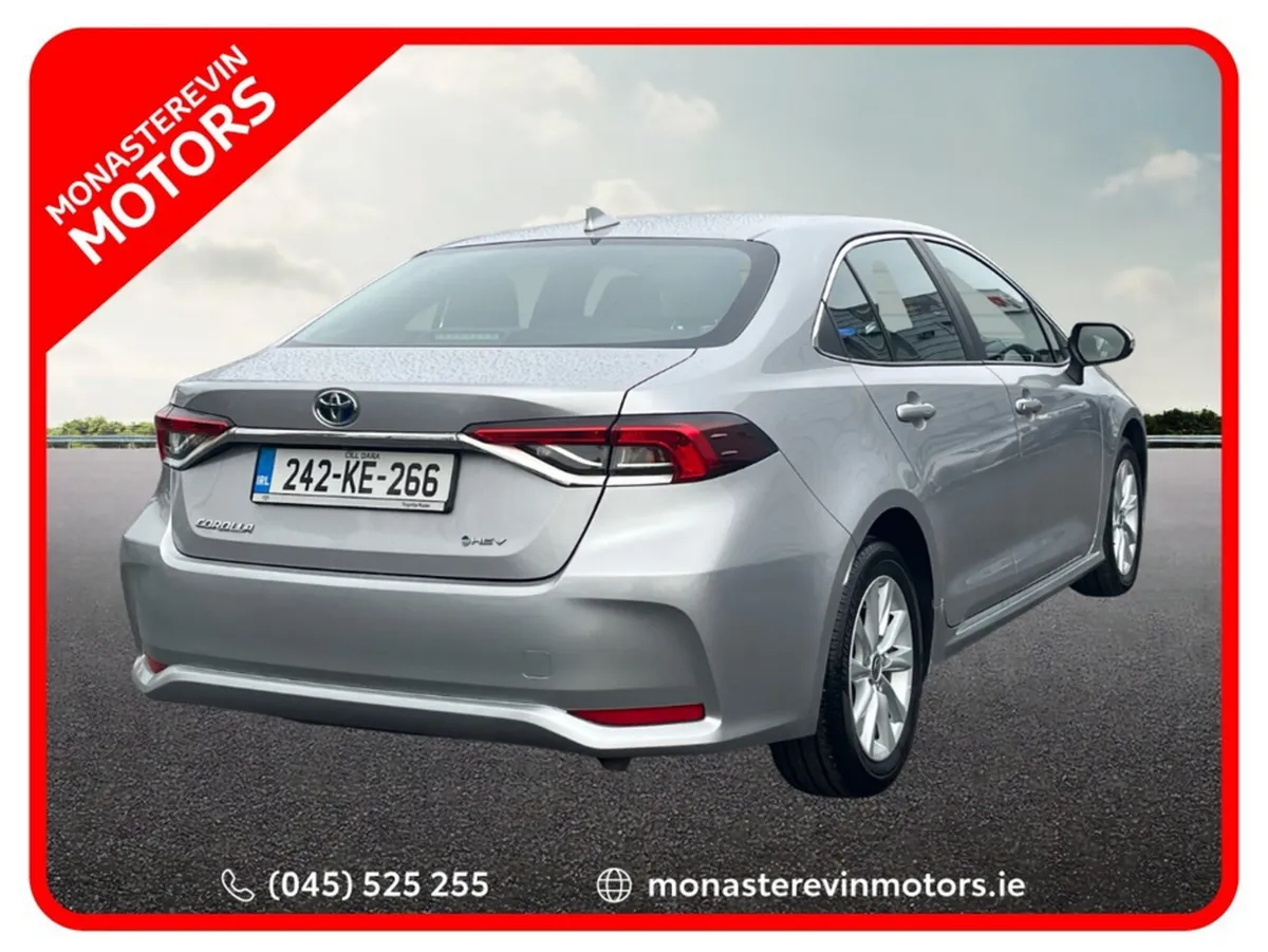 Toyota Corolla SALOON LUNA 4DR AUTO - Image 2