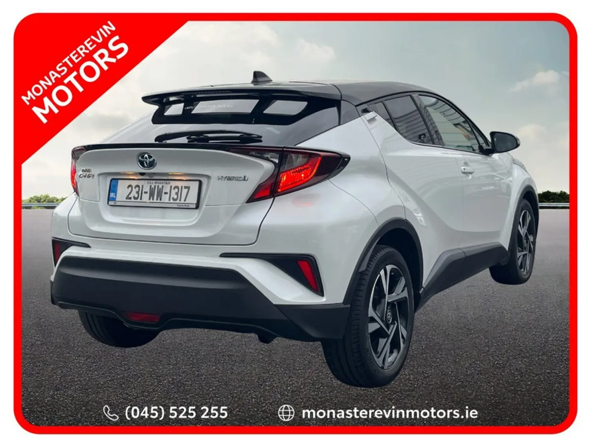 Toyota C-HR HYBRID SPORT BI-TONE 4DR - Image 2