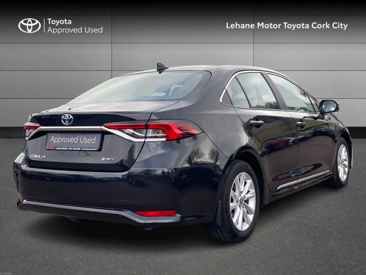 Toyota Corolla COROLLA SALOON LUNA - Image 2