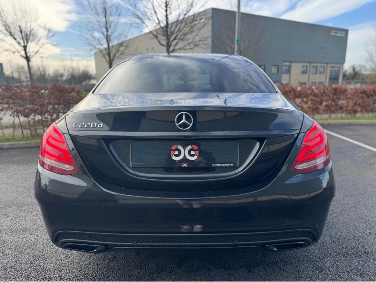 Mercedes-Benz C-Class 2.1D AMG LINE AUTO *FRESH NC - Image 4