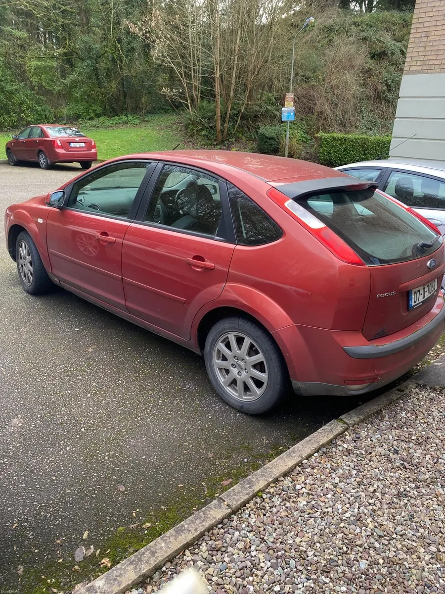 07 Ford Focus - Image 4