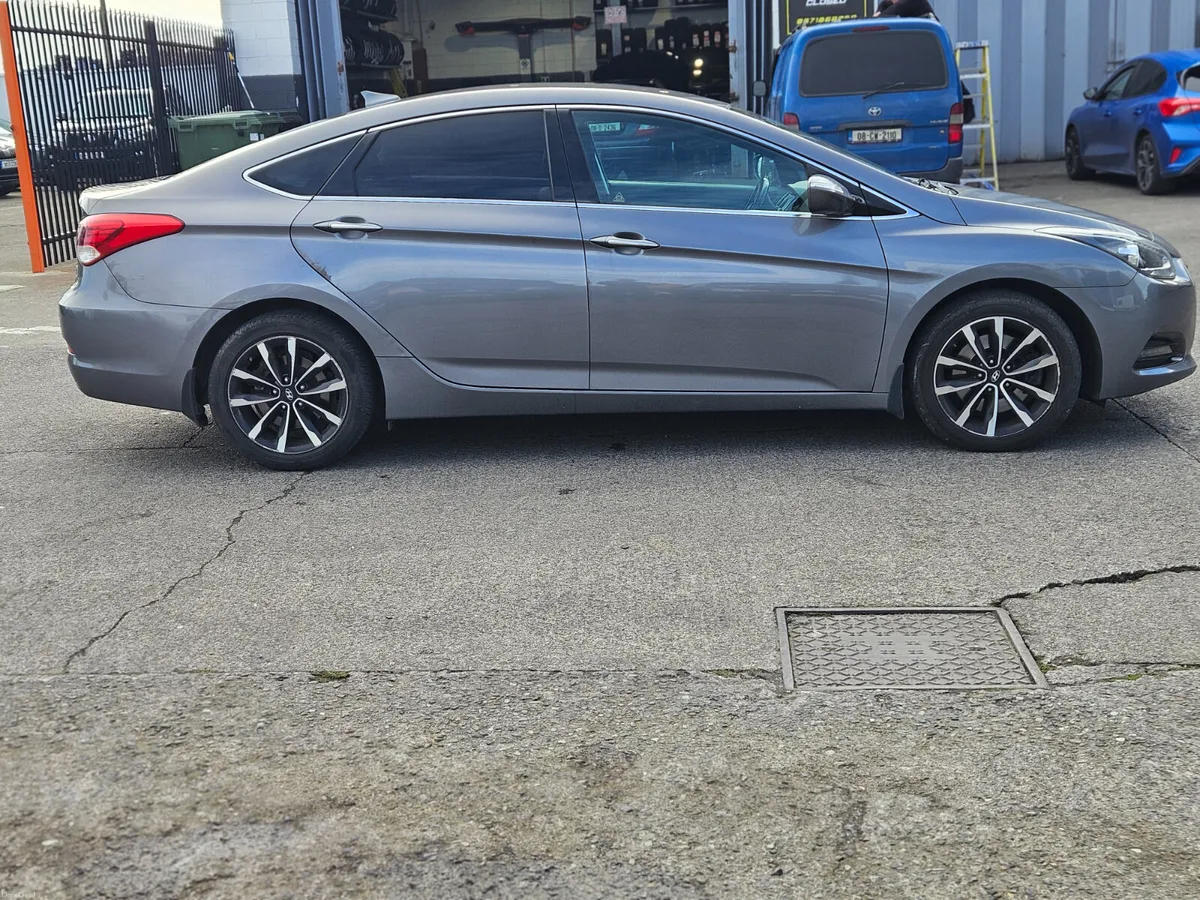 HYUNDAI I40  1.7 CRDI  EXECUTIVE PLUS - Image 3