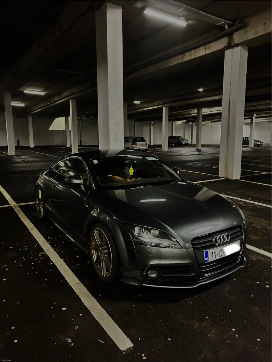 Audi TT 2011 S-line Quattro 2.0L diesel - Image 3