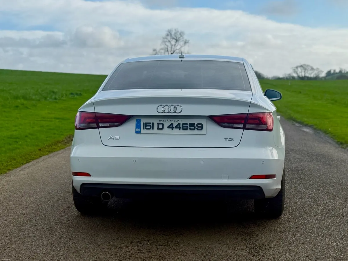 Audi A3 saloon sport automatic - Image 3