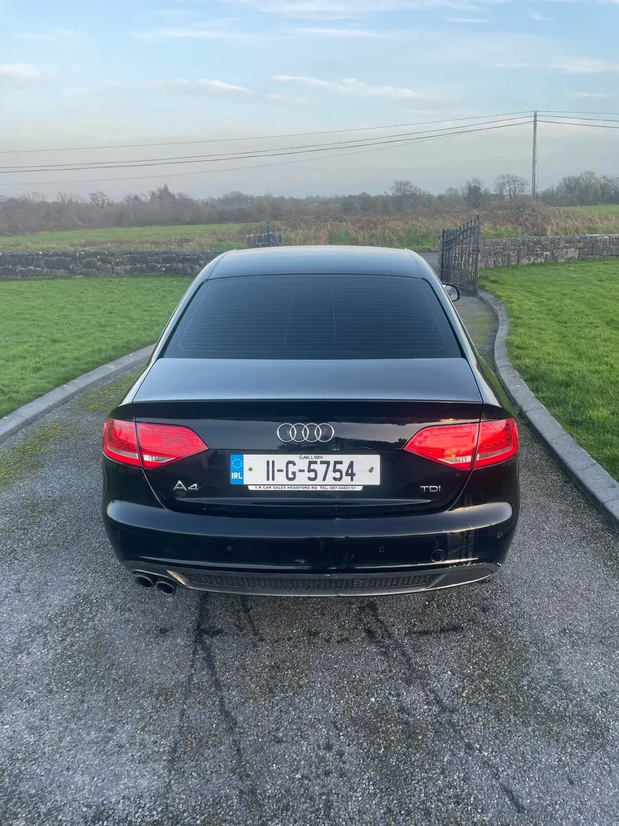 2011 Audi A4 S-Line - Image 4