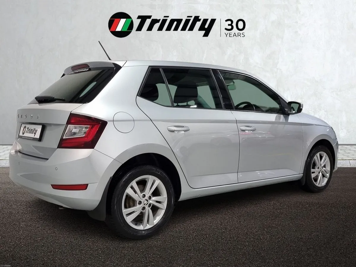 Skoda Fabia ** AMBITION ** 1.0MPI  ** TRINITY SKOD - Image 3