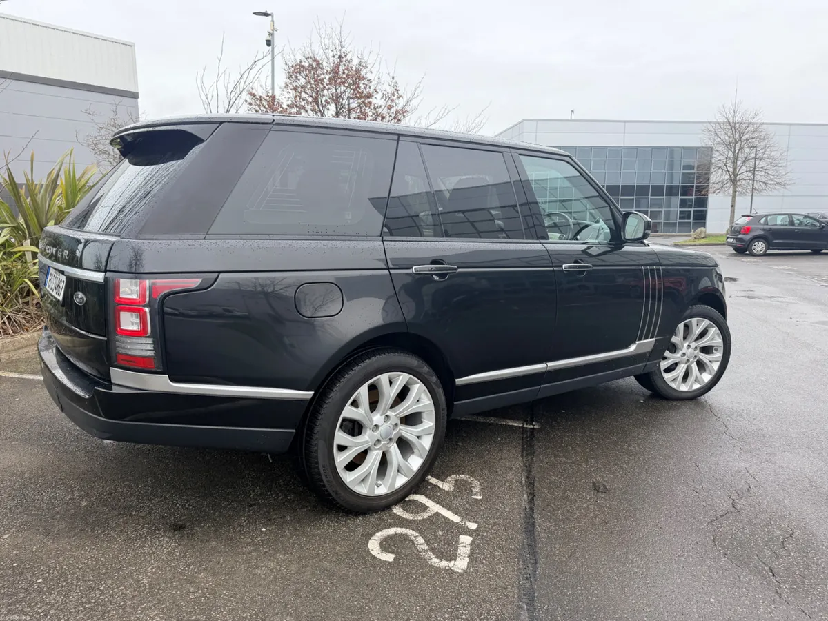 131 Land Rover Range Rover 4.4 Vogue SE SDV8 - Image 5