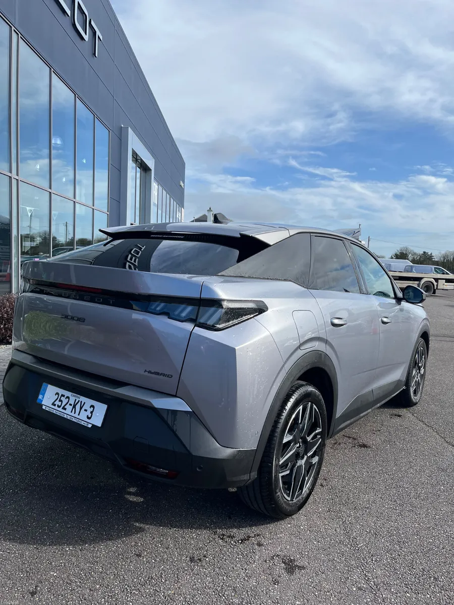 Peugeot 5008 2025 - Image 5
