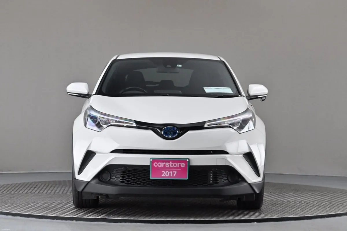 Toyota C-HR 1.8 HYBRID **REVERSE CAM**ANDROID CAR - Image 2