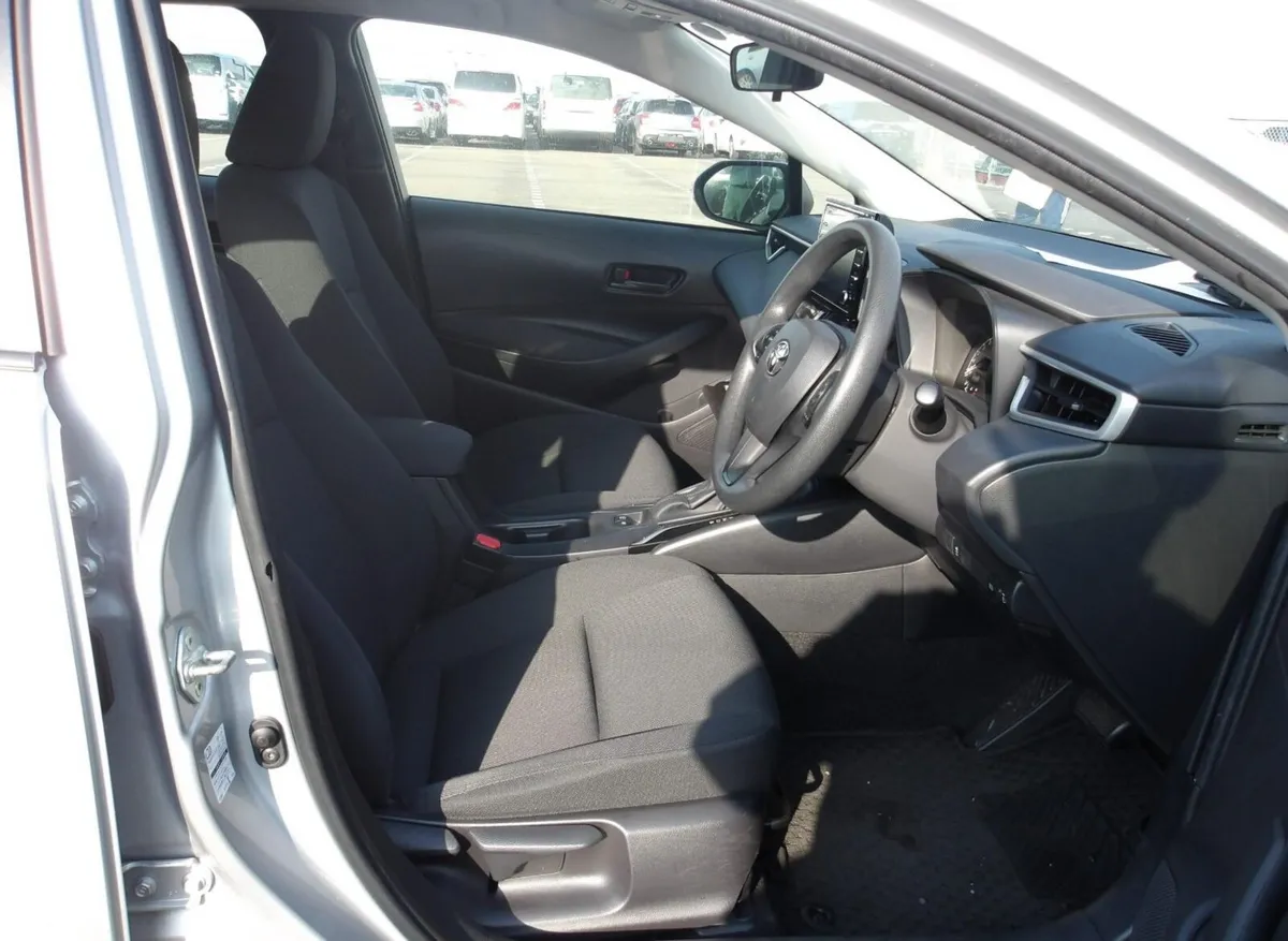 Toyota Corolla 2022 - Image 3