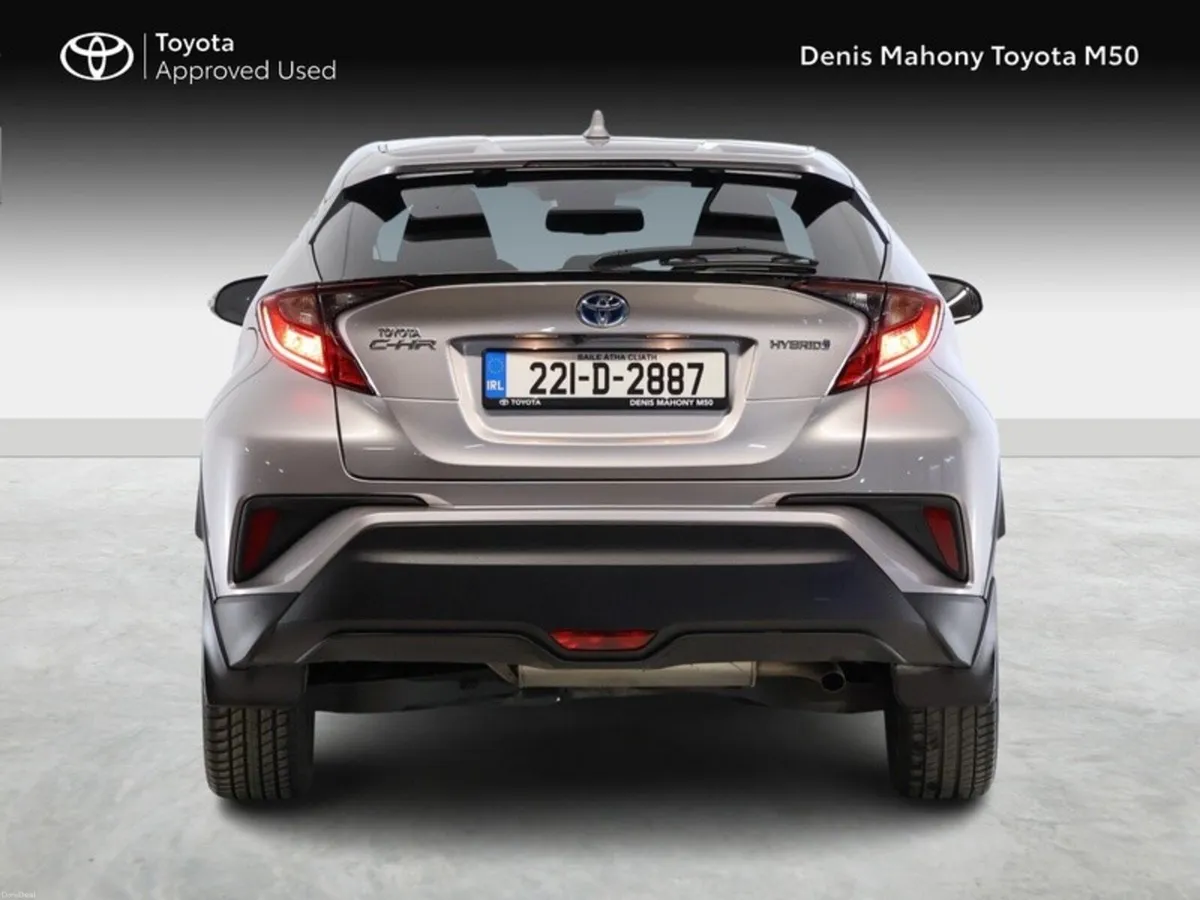 Toyota C-HR Sport Hybrid - Image 4