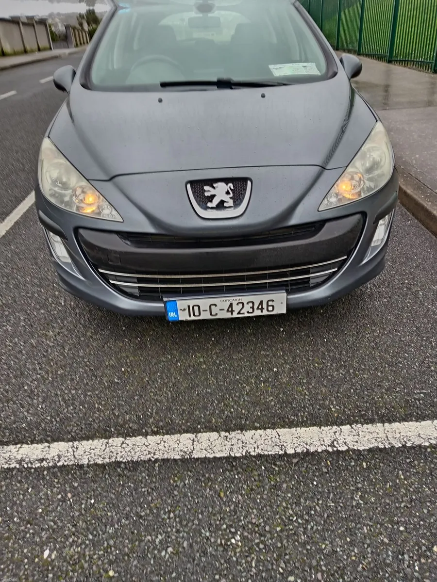 Peugeot 308 2010 - Image 4