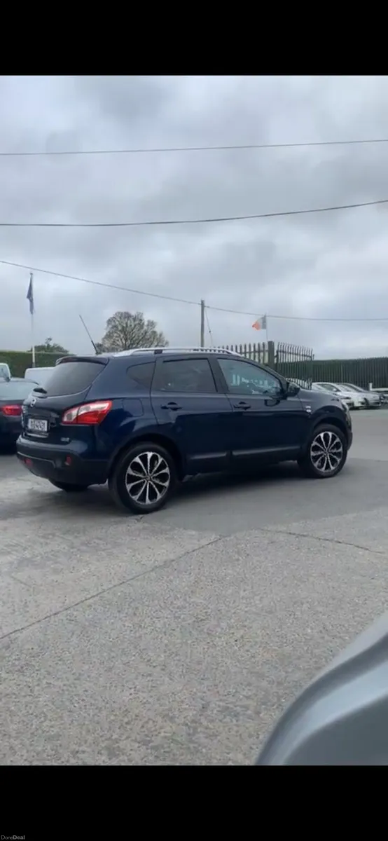Nissan Qashqai 2011 - Image 2