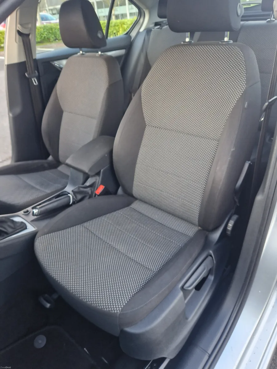 Skoda Octavia Auto , 2 /Yr Warranty Finance Superb - Image 4