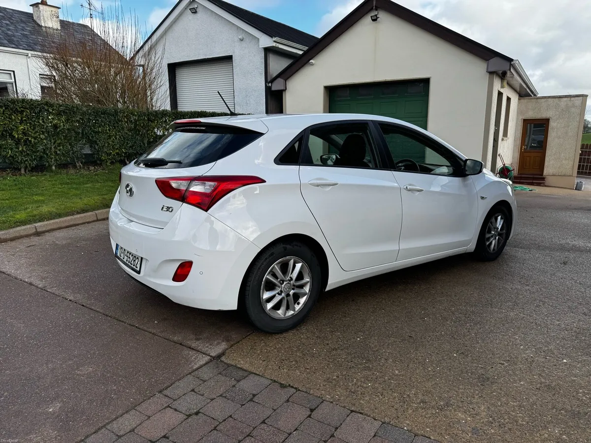 Hyundai i30 - Image 4