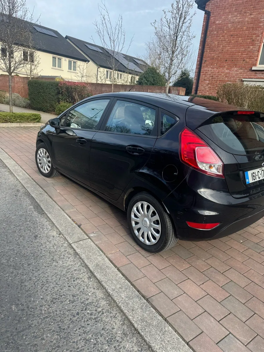 Ford Fiesta - Image 3