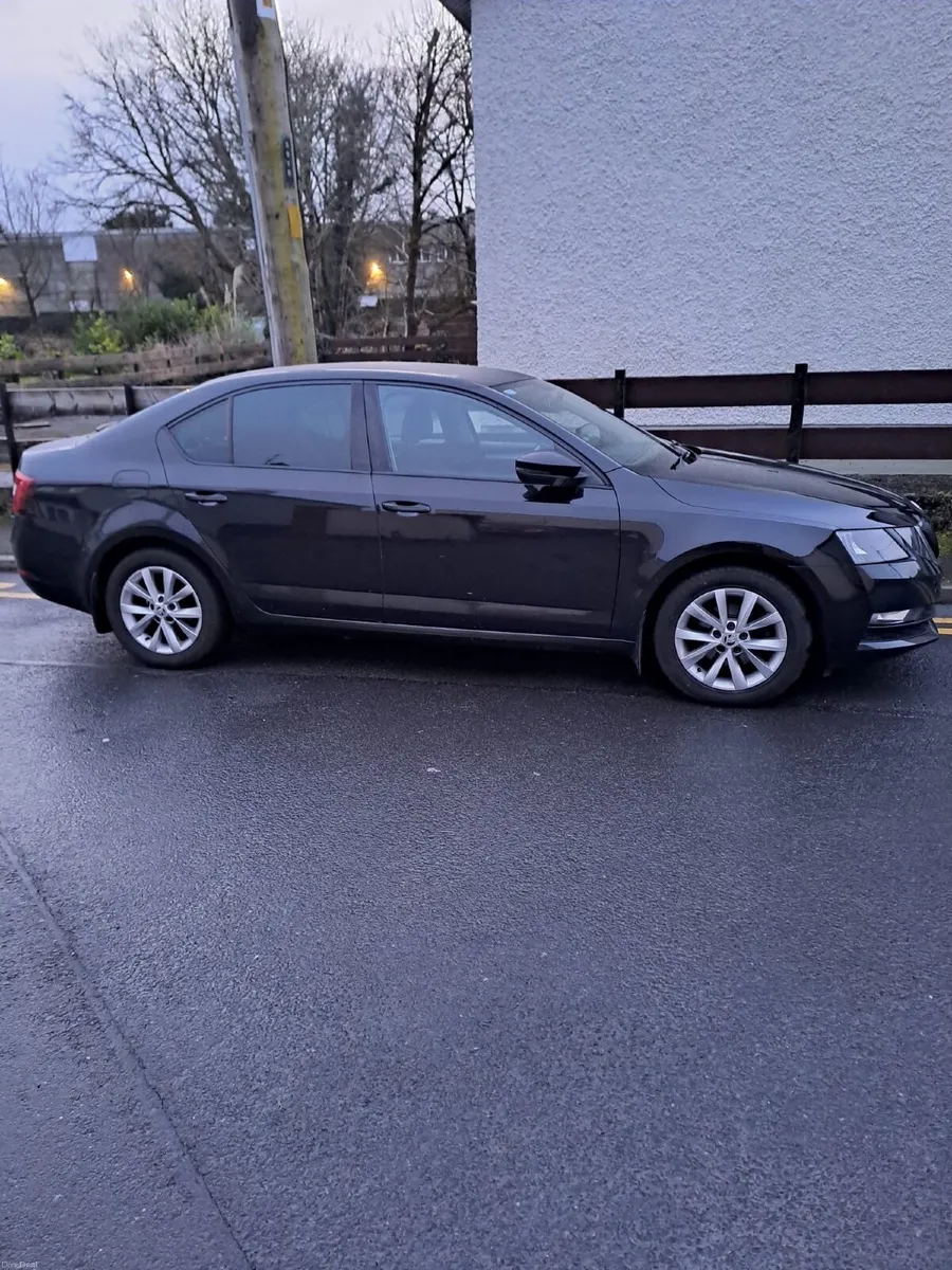 Skoda Octavia 2018 - Image 1