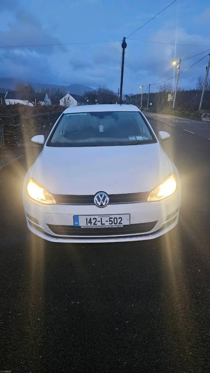 2014 Volkswagen Golf HIGHLINE - Image 1