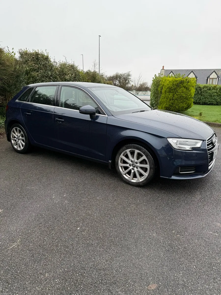182 Audi A3 1.0L Petrol - Image 4