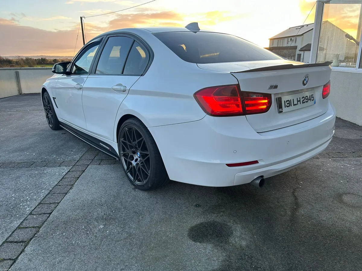 BMW 3 series - Image 4