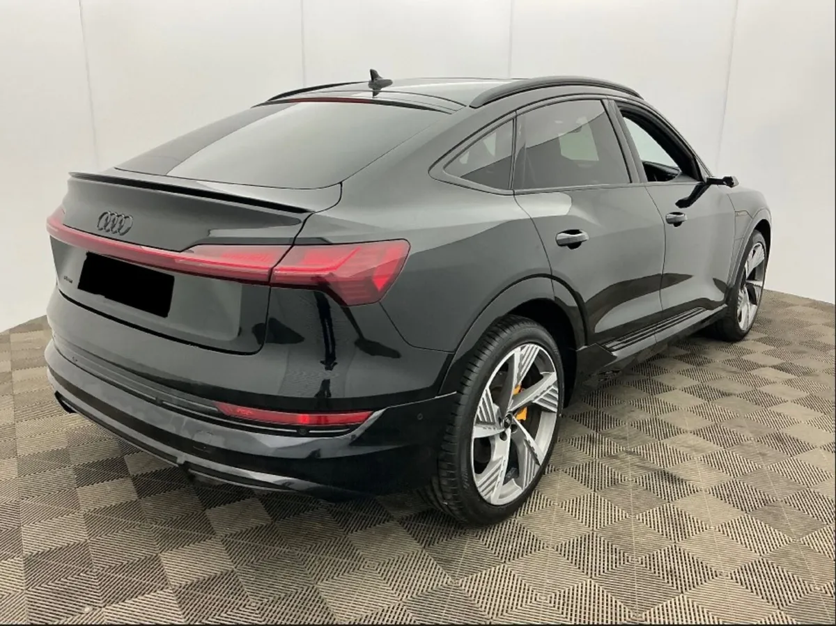 AUDI E-TRON VORSPRUNG 50  SPORTBACK // HIGH SPEC - Image 3
