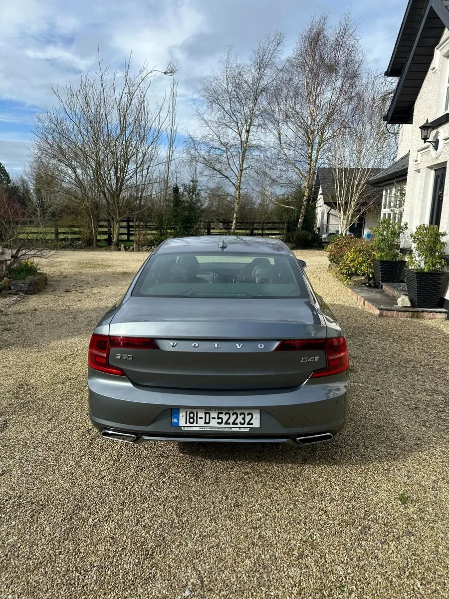 2018 Auto Volvo S90 D4 R Design 190BHP *LOW KMS* - Image 4