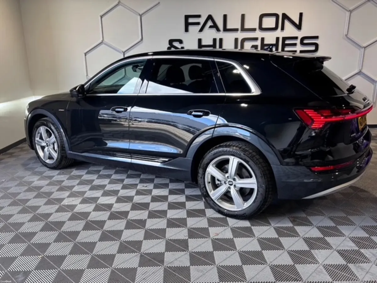 Audi e-tron 2021 - Image 3