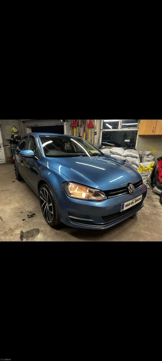 Volkswagen Golf - Image 1