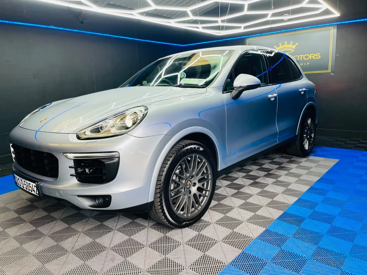 Porsche Cayenne 3.0 diesel,Commercial,LOW KM - Image 6
