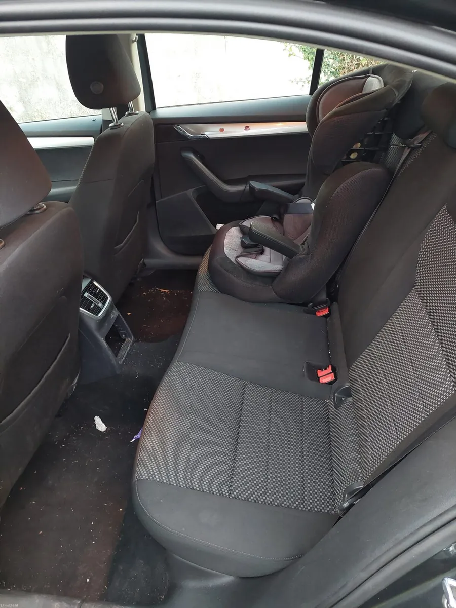 Skoda octavia 1.6 tdi automatic - Image 4