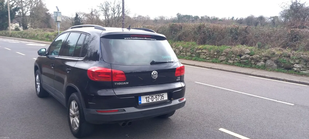 Volkswagen Tiguan 2012 - Image 4
