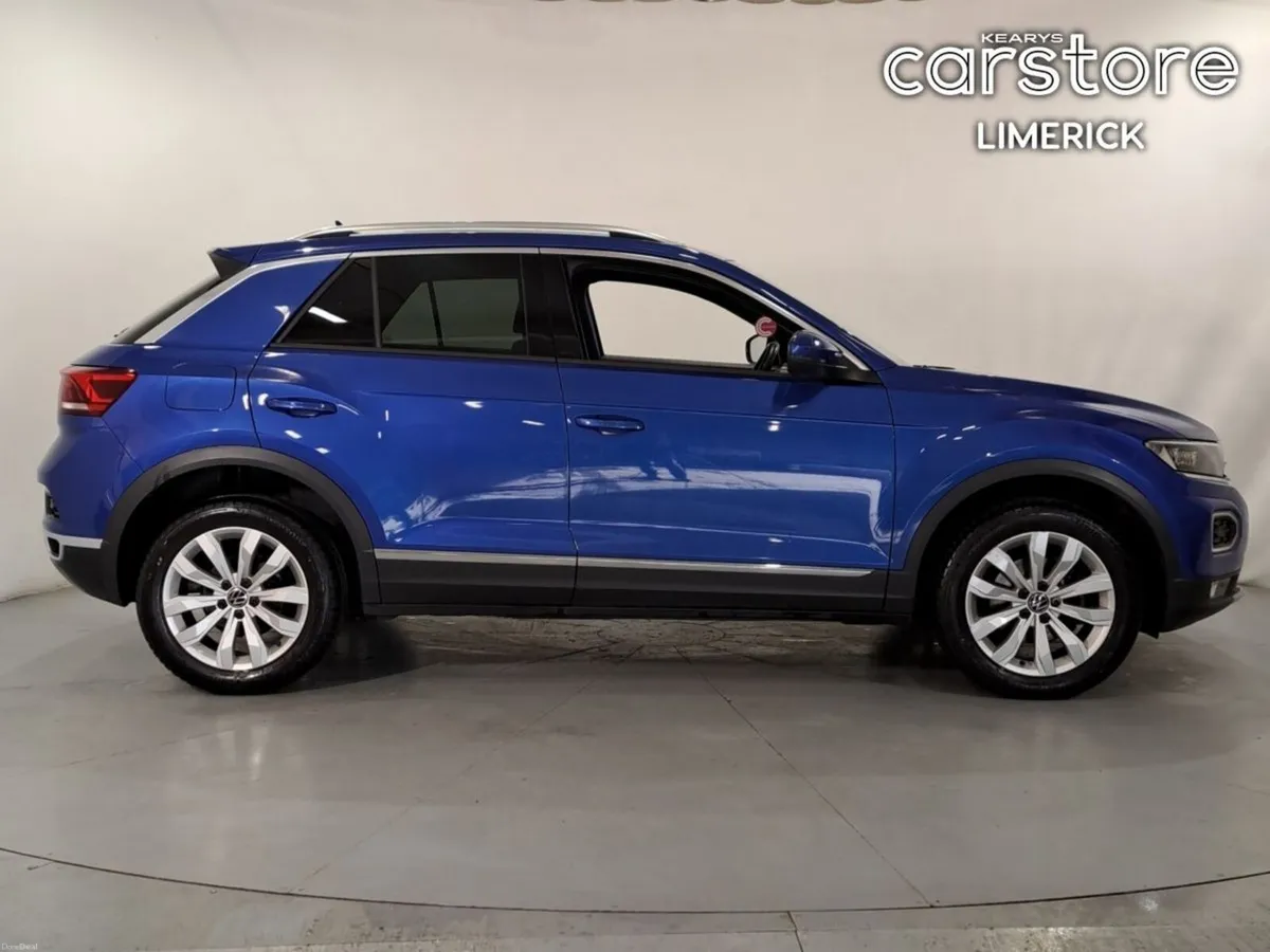 Volkswagen T-Roc 1.5 TSI 150bhp Sport - Image 2