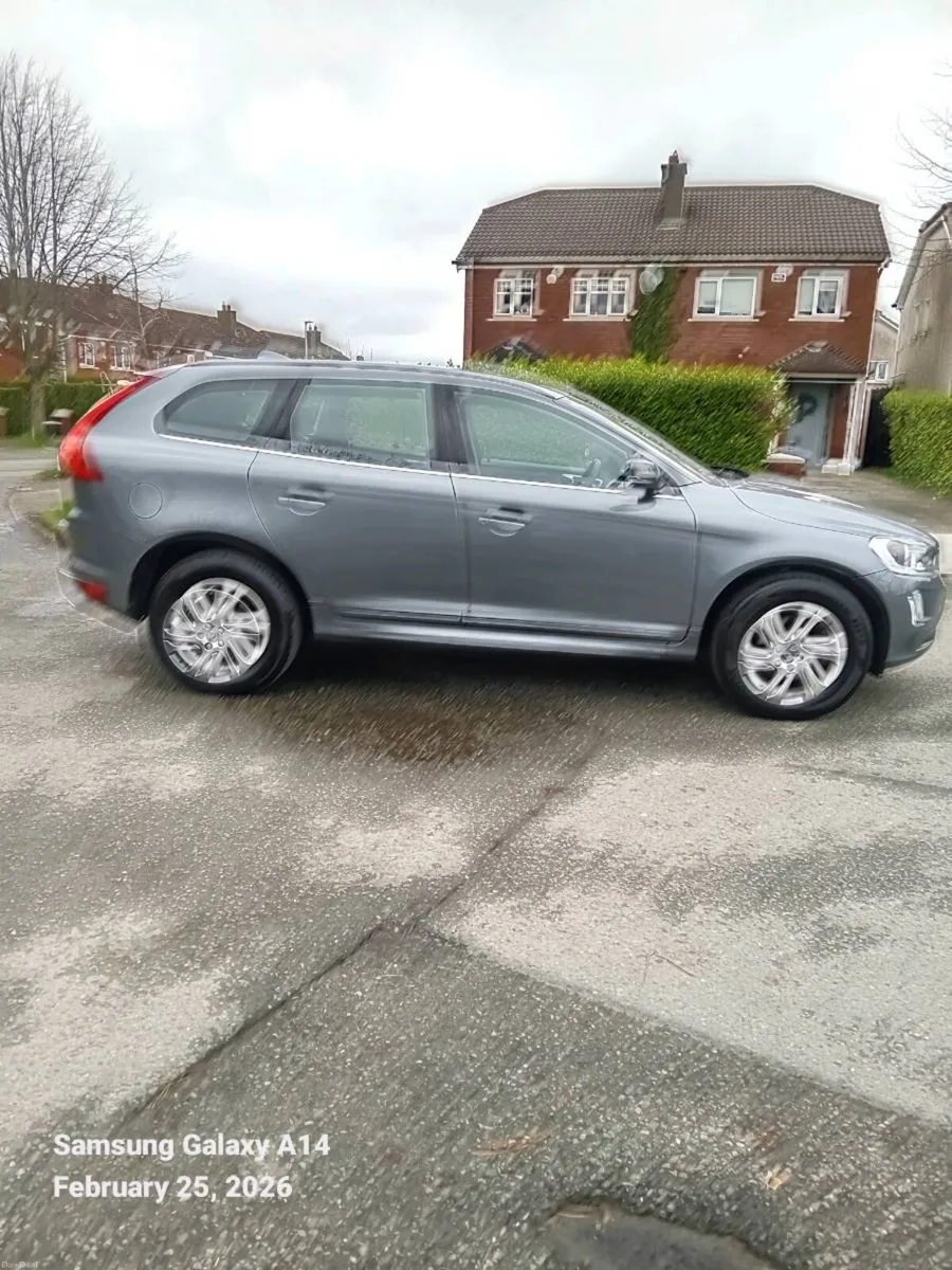 VOLVO XC60 2.O LITRE DIESEL - Image 2