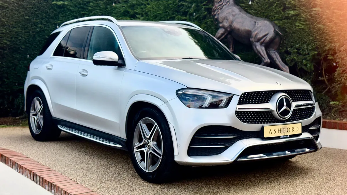 Mercedes-Benz GLE 300D AMG EXTERIOR 4 MATIC - Image 1