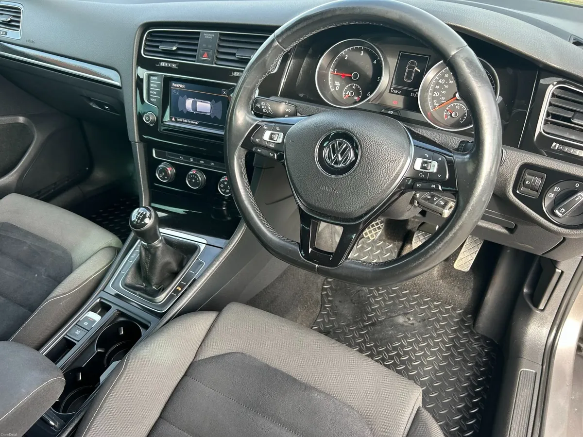 Volkswagen Golf 2013 - Image 3