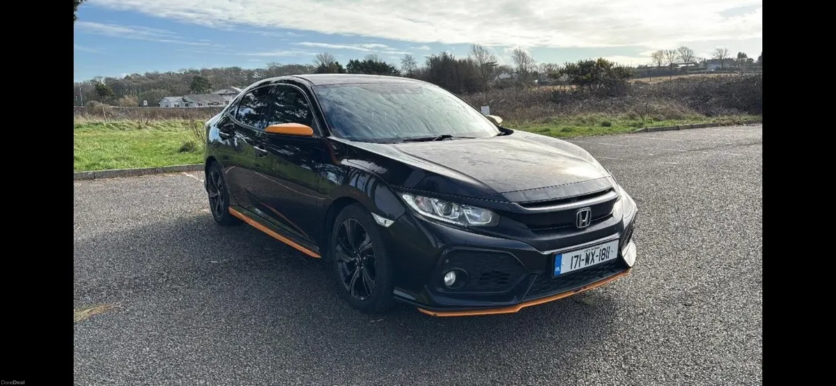Honda Civic 2017 - Image 1