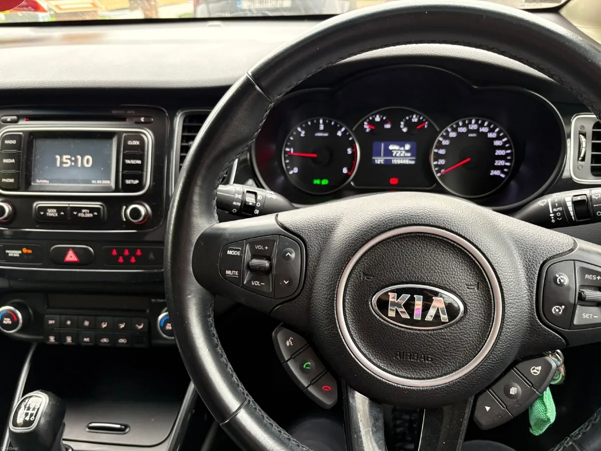 Kia Carens 2016 - Image 4