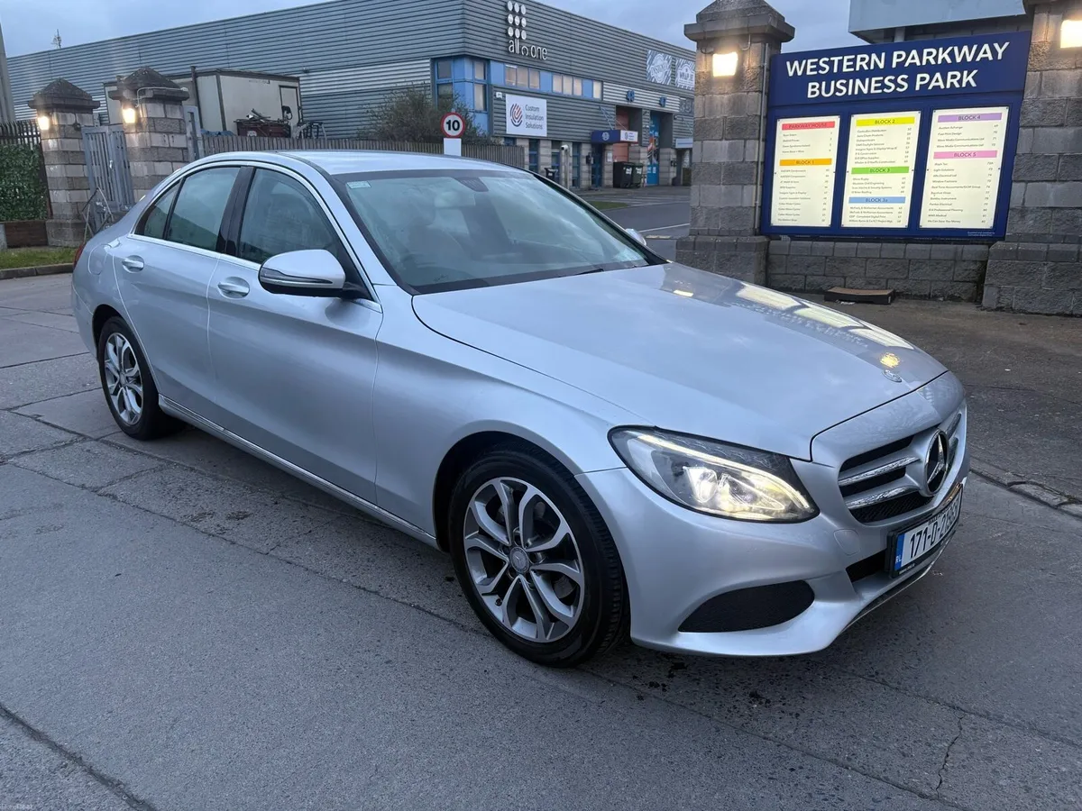 Mercedes C Class 2017 low mileage - Image 1