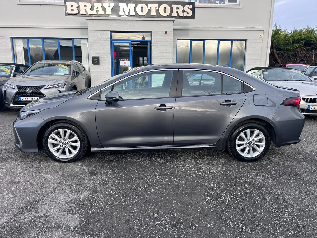 2023 TOYOTA COROLLA HYBIRD AUTO LUNA SALOON - Image 3