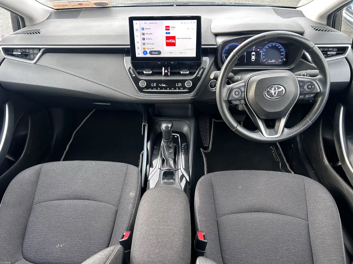 2023 TOYOTA COROLLA HYBIRD AUTO LUNA SALOON - Image 2
