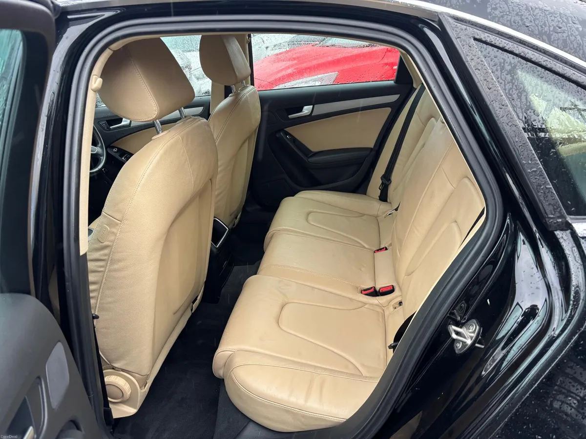 Audi A4 2014  2.0  TDI   SPOTLESS - Image 4