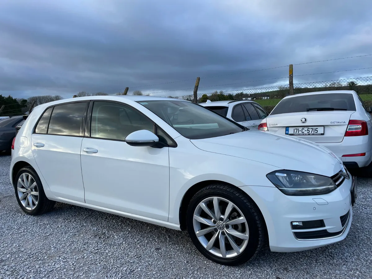 Volkswagen Golf Auto - Image 1