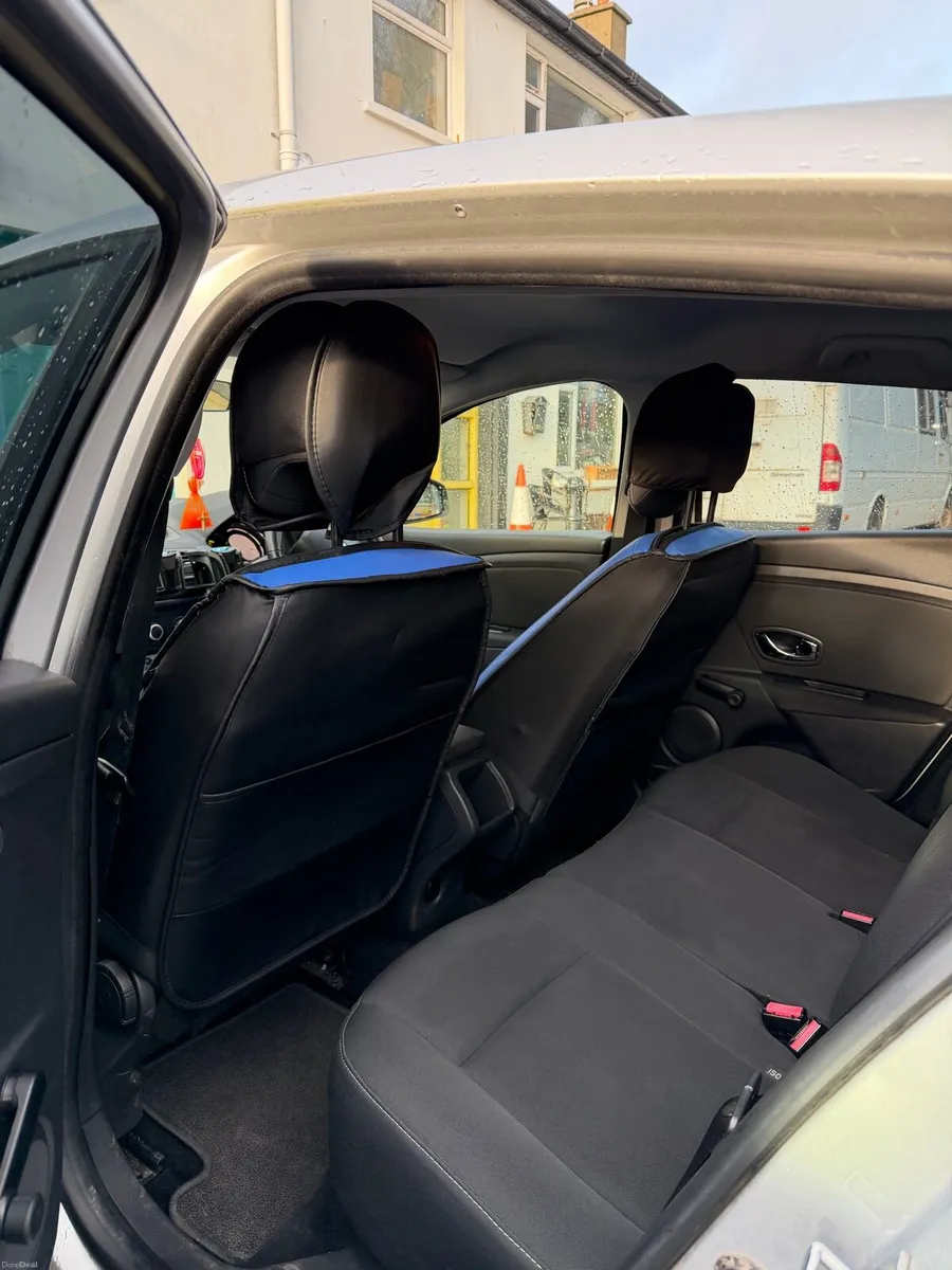 Renault Megane 2014 years - Image 4