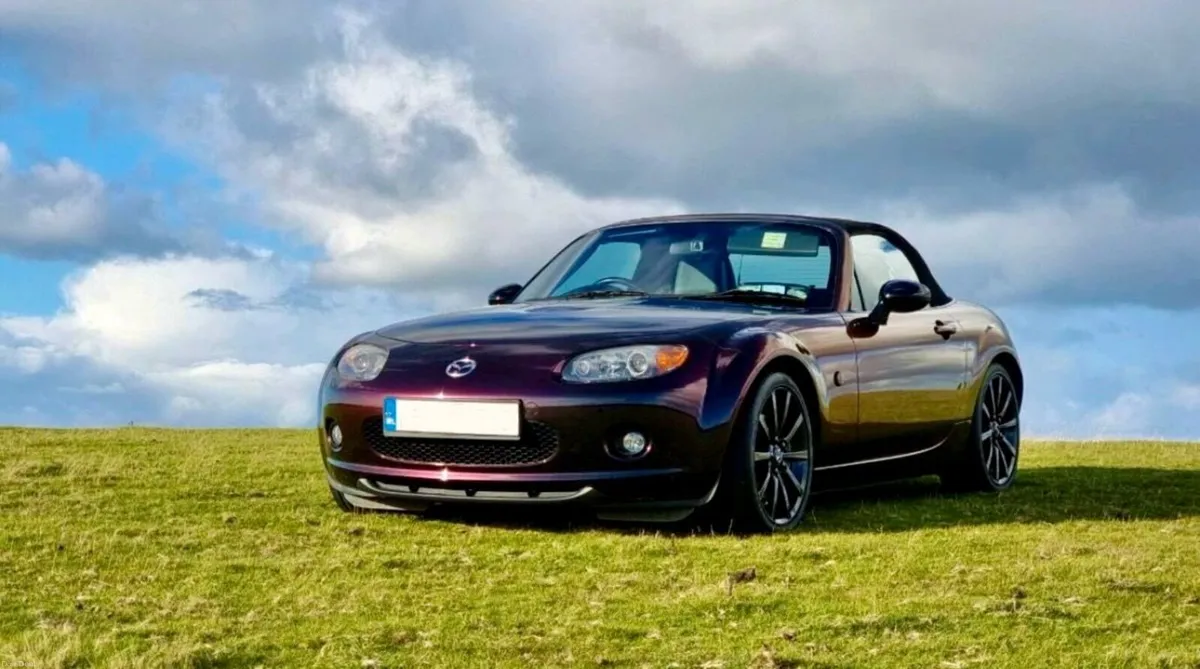 Mazda MX-5 2.0L (LSD) with HUGE list of Extras - Image 3