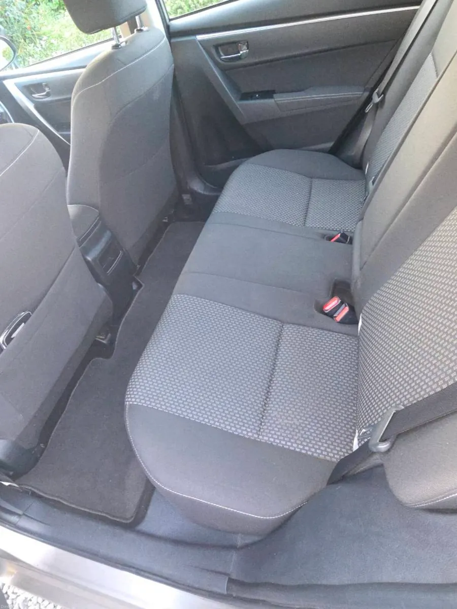 2016 Toyota Corolla 1.4 D4D LUNA - Image 6