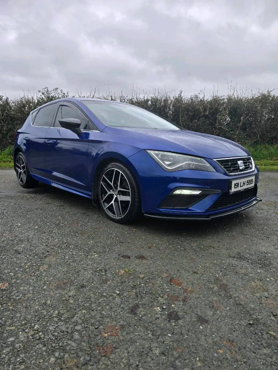 Seat Leon FR Hatchback - Image 1