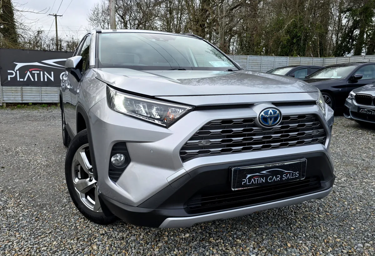 🔥 2019 Toyota RAV4 2.5 Hybrid SOL Automatic - Image 3