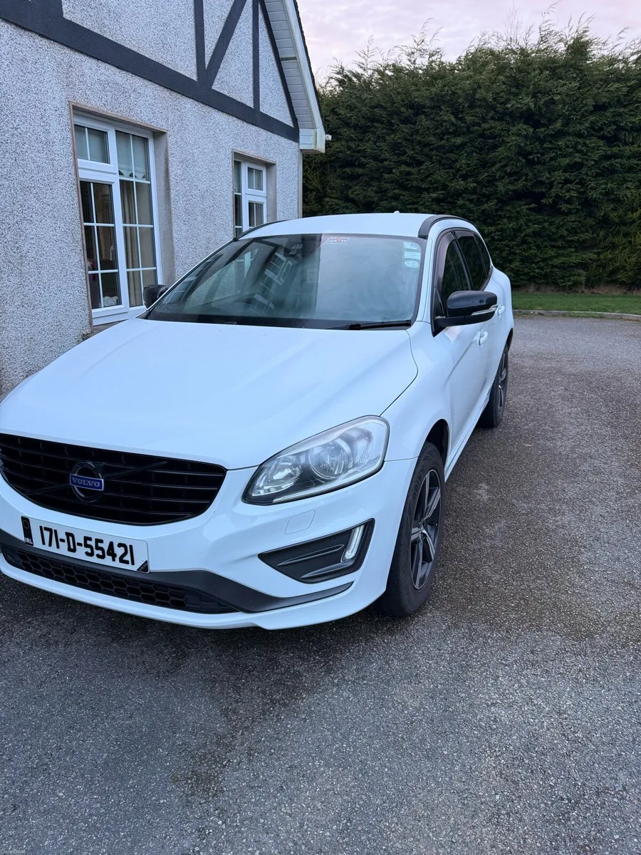 Volvo XC60 R-Design - Image 1